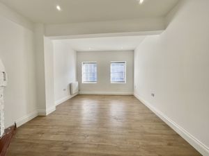 Photo 9- click for photo gallery